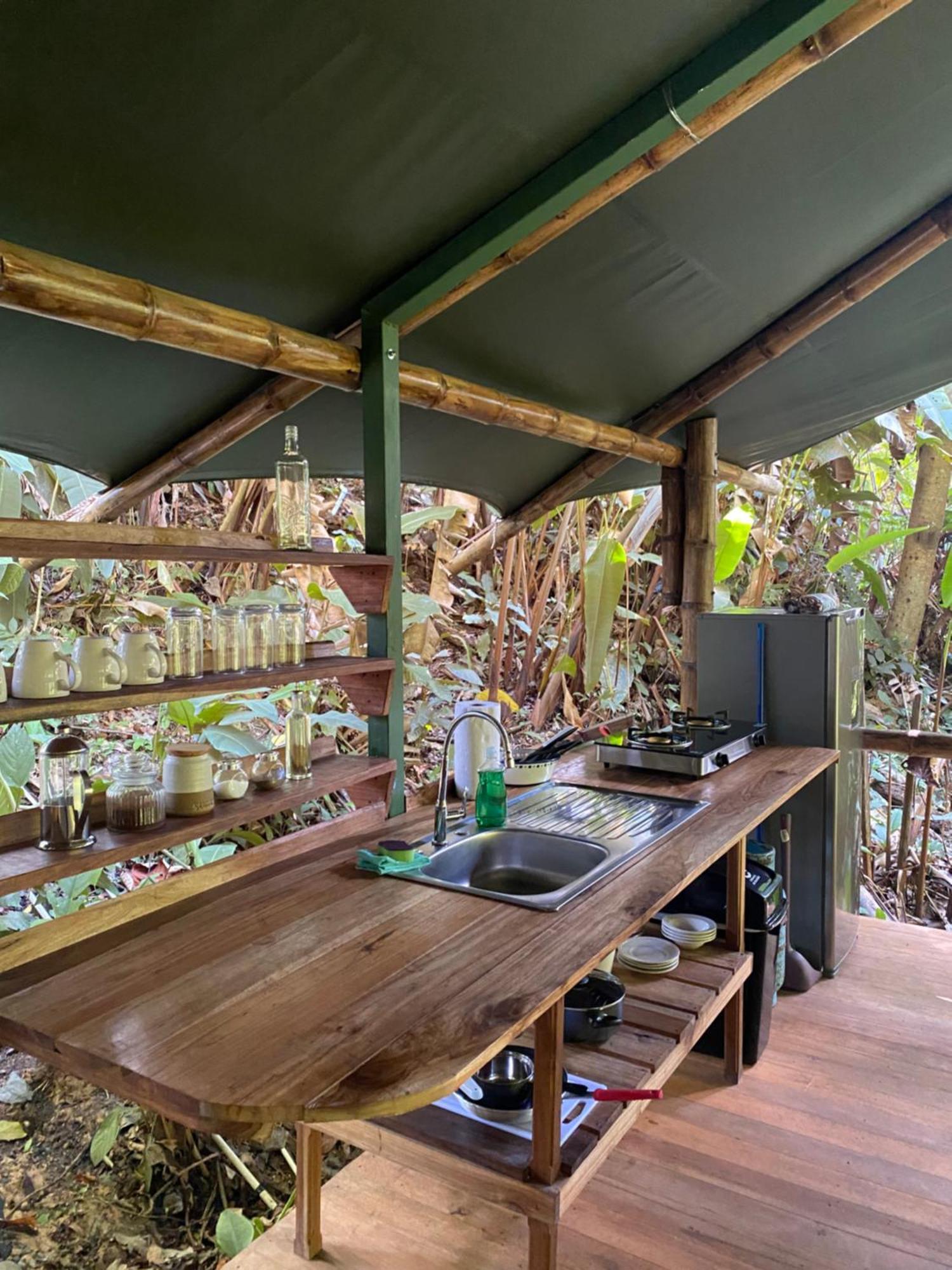 Colina Secreta - Glamping And Villas Puerto Viejo de Talamanca Room photo