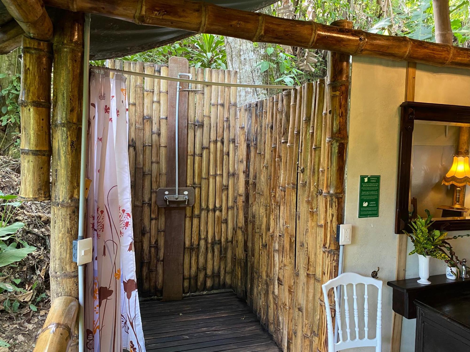 Colina Secreta - Glamping And Villas Puerto Viejo de Talamanca Exterior photo