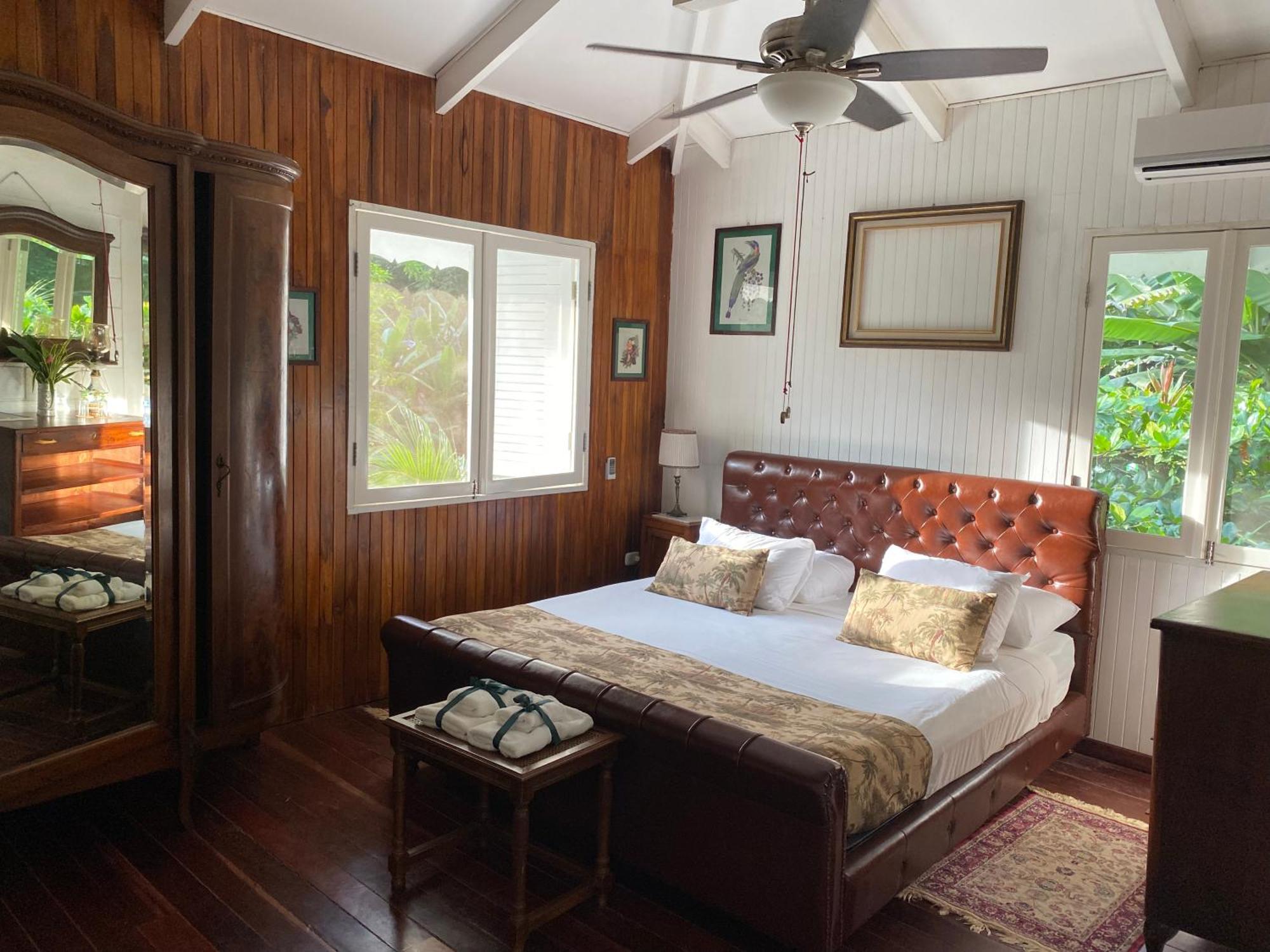 Colina Secreta - Glamping And Villas Puerto Viejo de Talamanca Exterior photo
