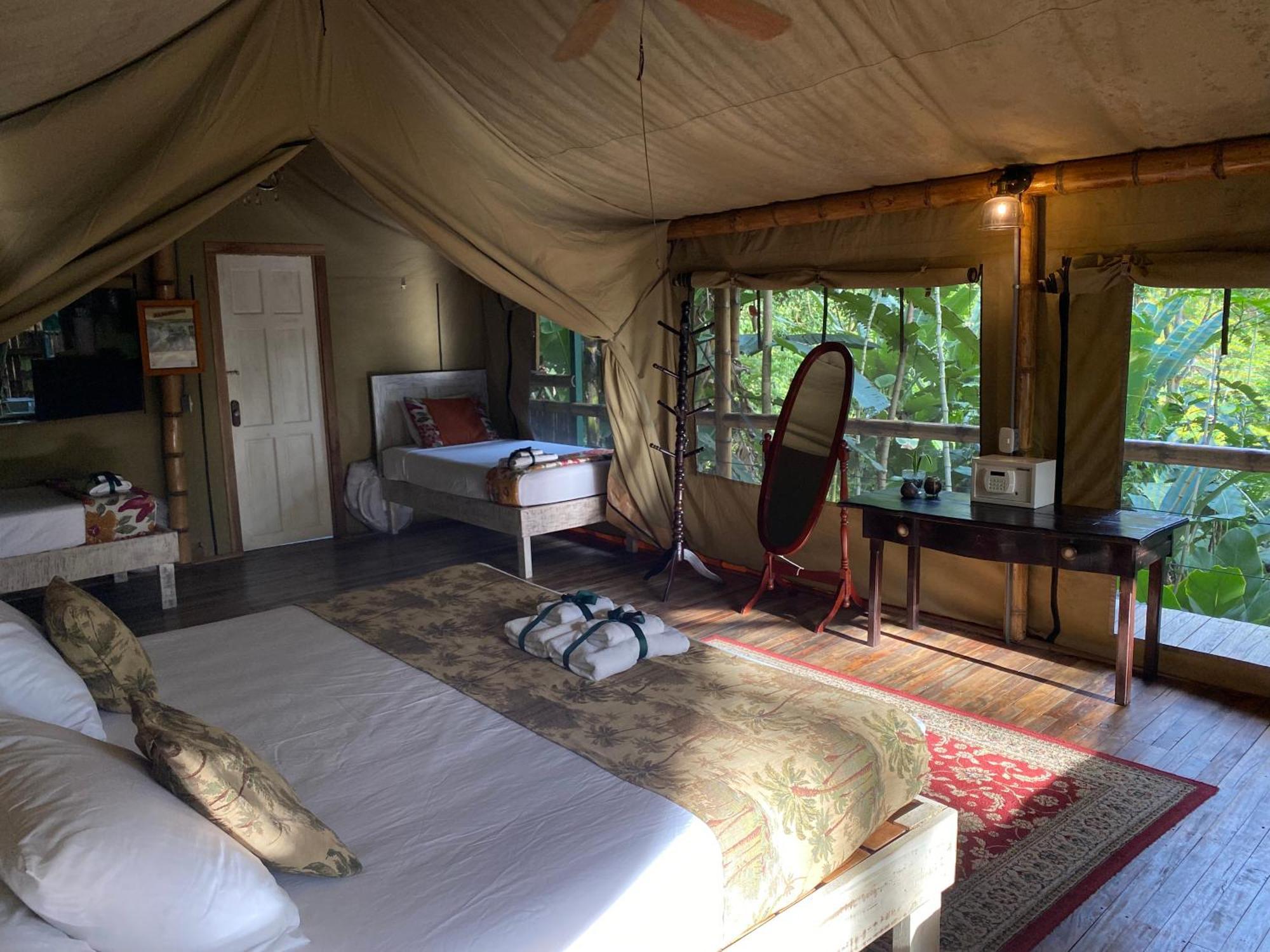 Colina Secreta - Glamping And Villas Puerto Viejo de Talamanca Exterior photo